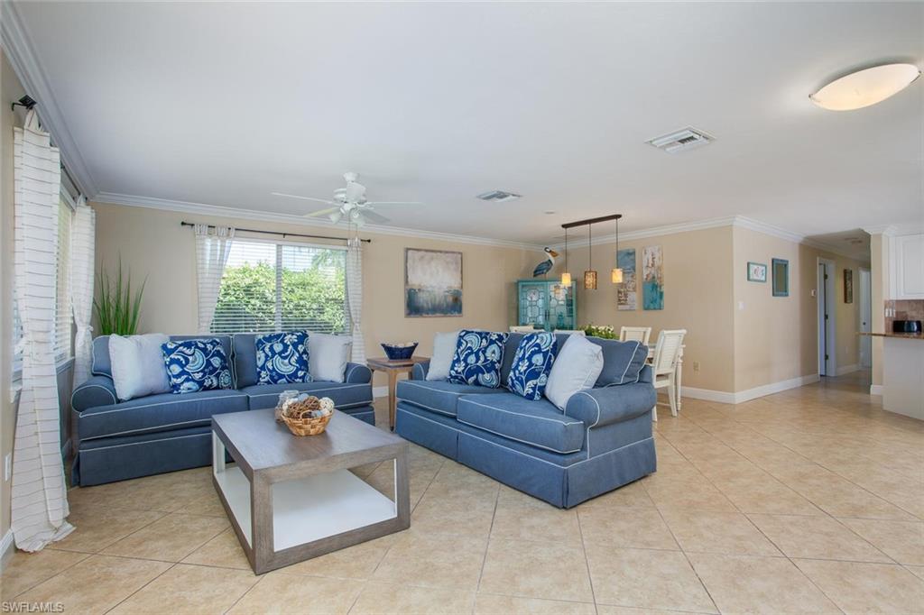 NAPLES PARK - Residential