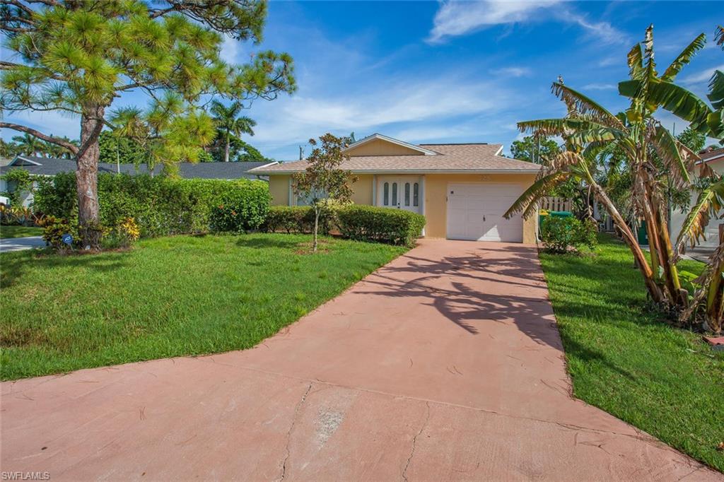 NAPLES PARK - Residential