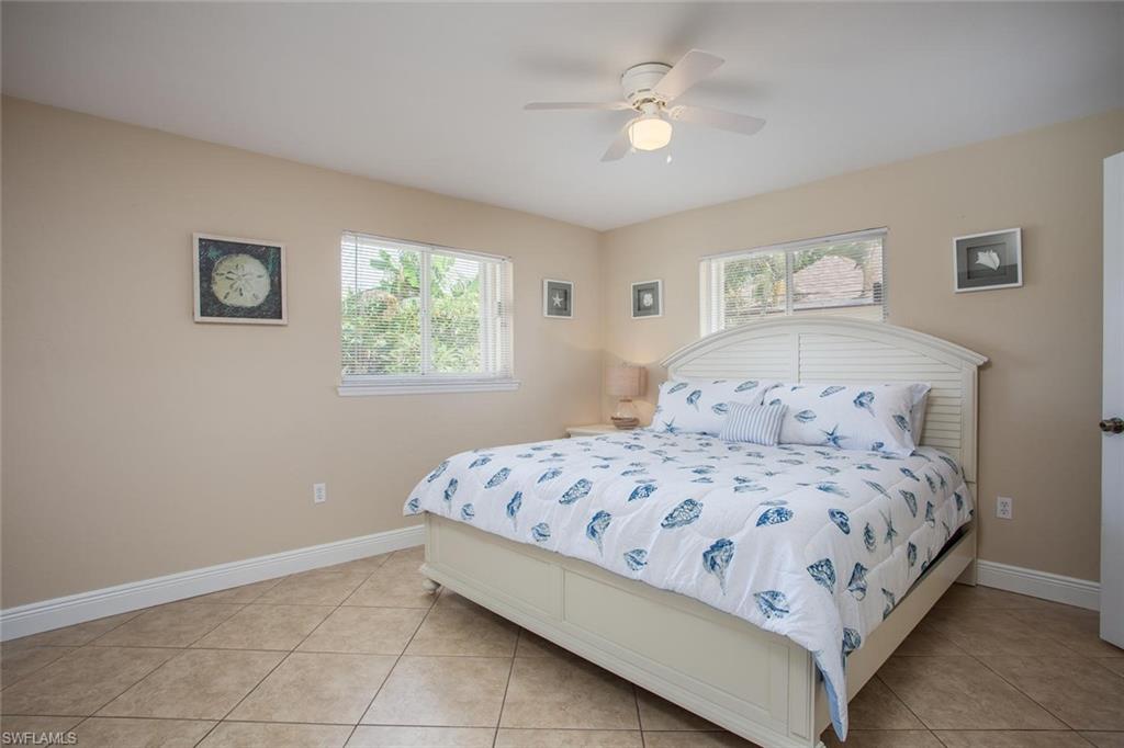 NAPLES PARK - Residential