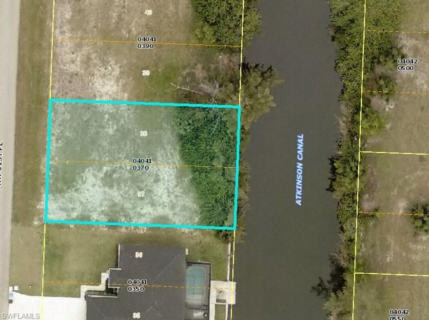 Freshwater canal lot for sale in northwest Cape Coral. ADJACENT LOT IS ALSO FOR SALE. Convenient access to shopping and restaurants along Pine Island Road and convenient to Punta Gorda, as well as I-75. Easy access to Southwest Florida International Airport and Punta Gorda Airport and just a short drive to the Gulf Beaches. Great time to build or invest for the future!