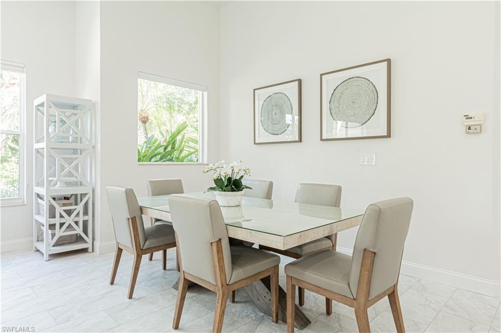 RIVERWALK - Residential