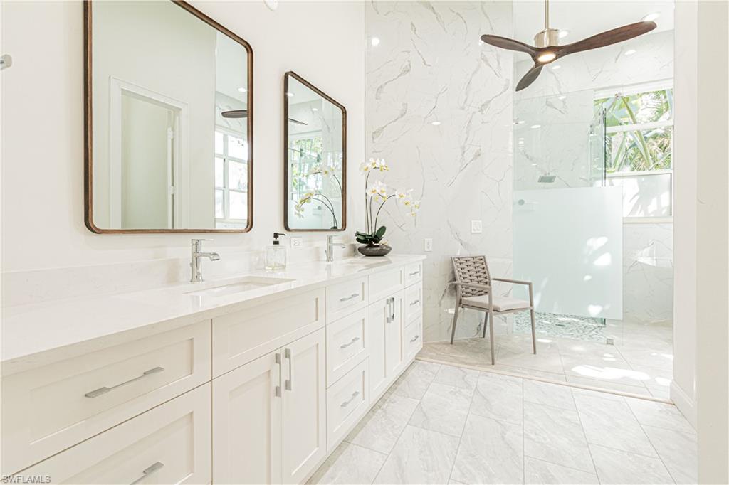 RIVERWALK - Residential