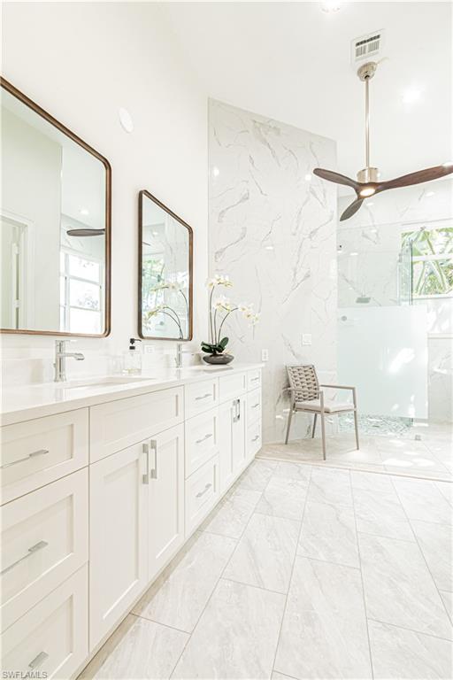 RIVERWALK - Residential