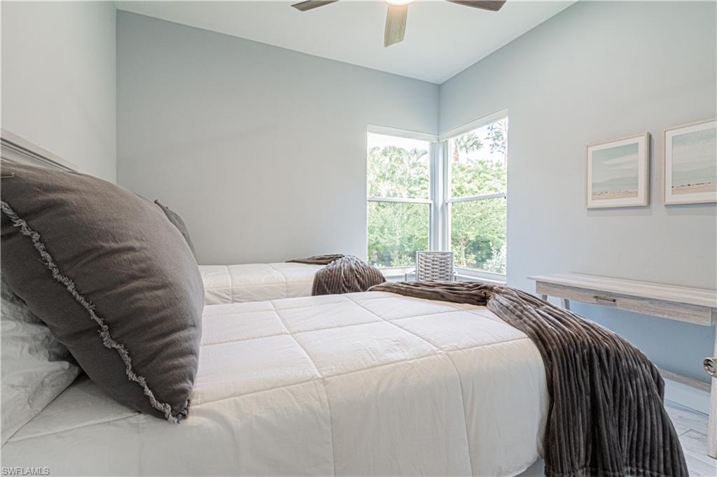 RIVERWALK - Residential