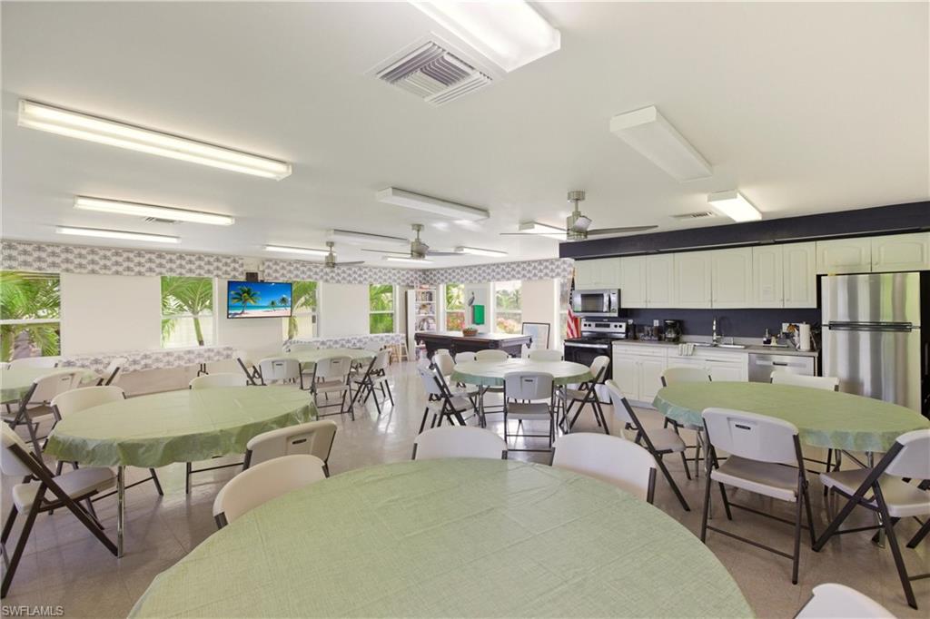 BONITA BEACH PLANTATION HOUSE - Residential