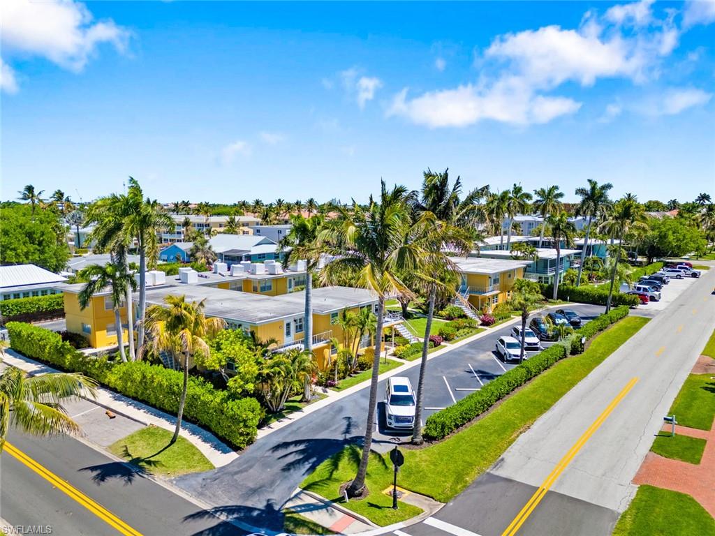 GARDEN MANOR - Residential