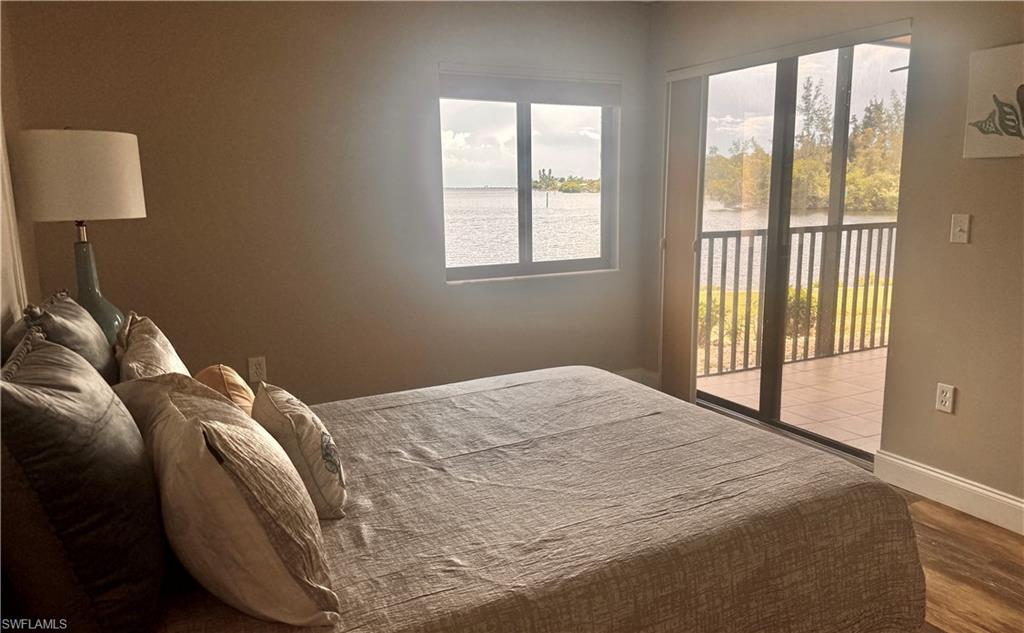 MOORINGS POINT CONDO - Residential