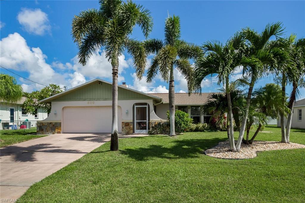 CAPE CORAL - Residential