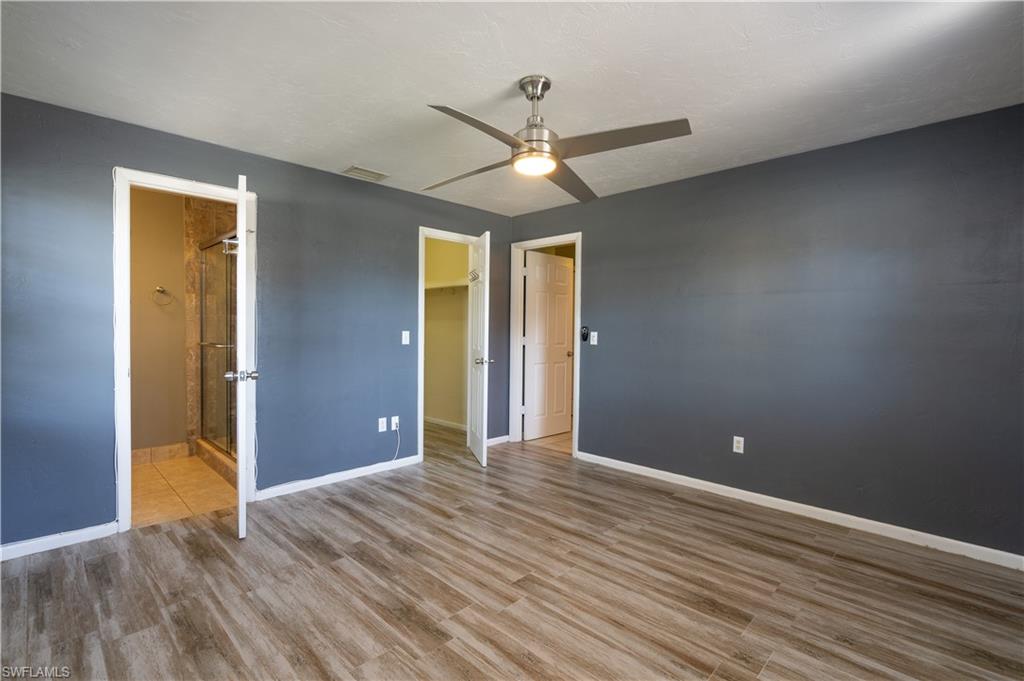 SAN CARLOS PARK - Residential