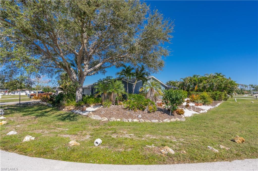 SAN CARLOS PARK - Residential