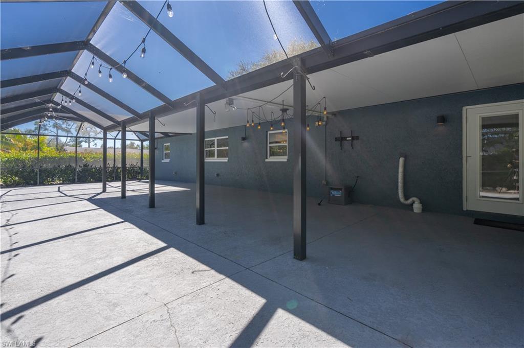 SAN CARLOS PARK - Residential