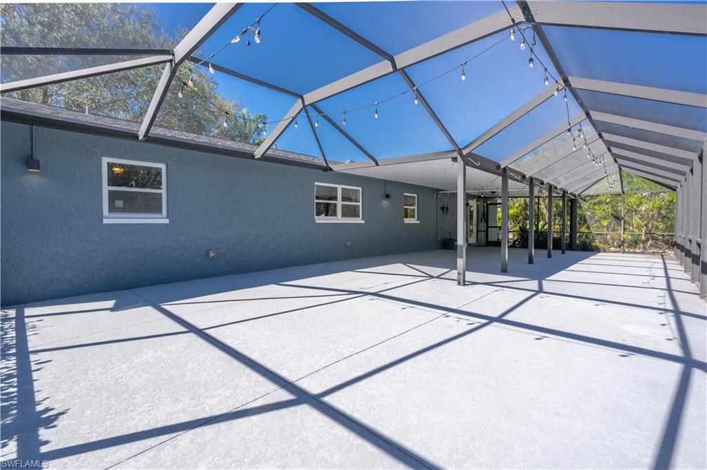 SAN CARLOS PARK - Residential