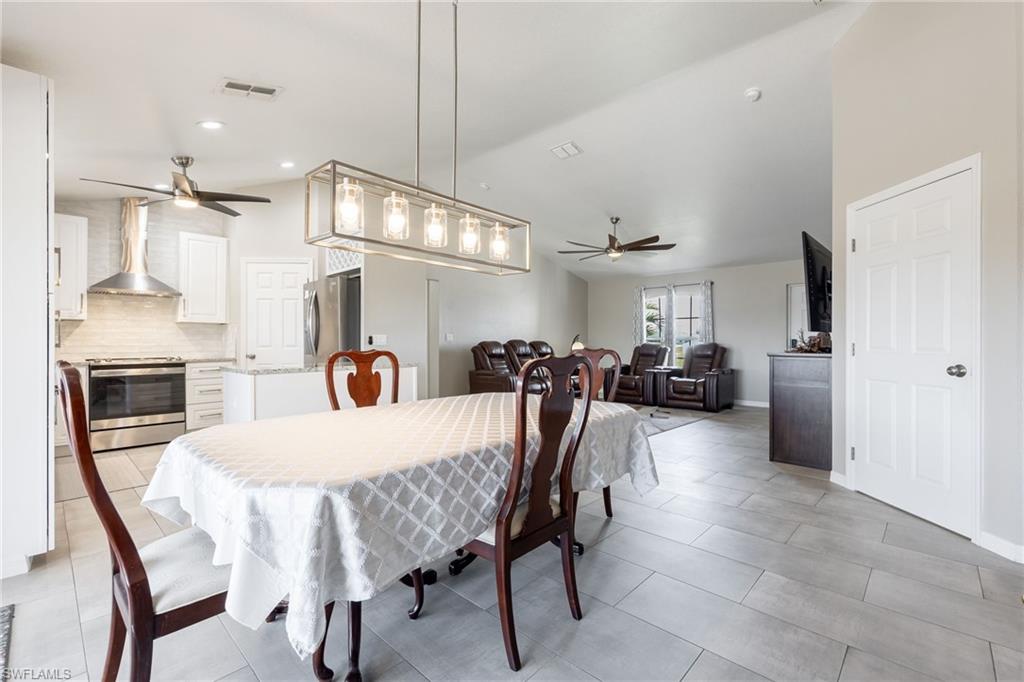 CAPE CORAL - Residential Lease