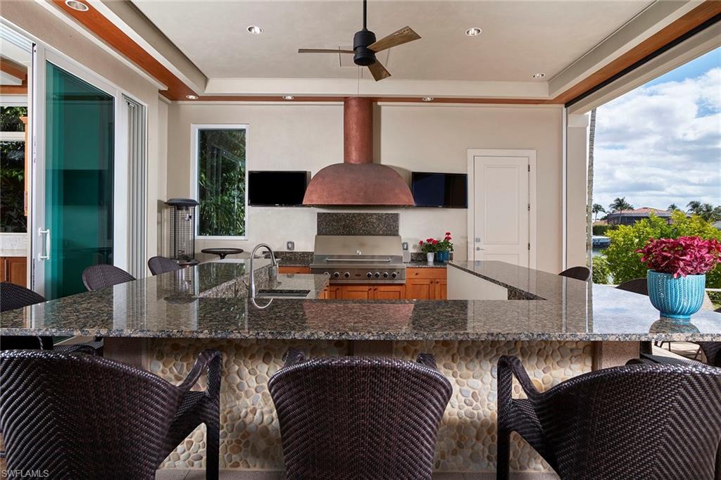 PARK SHORE - Residential