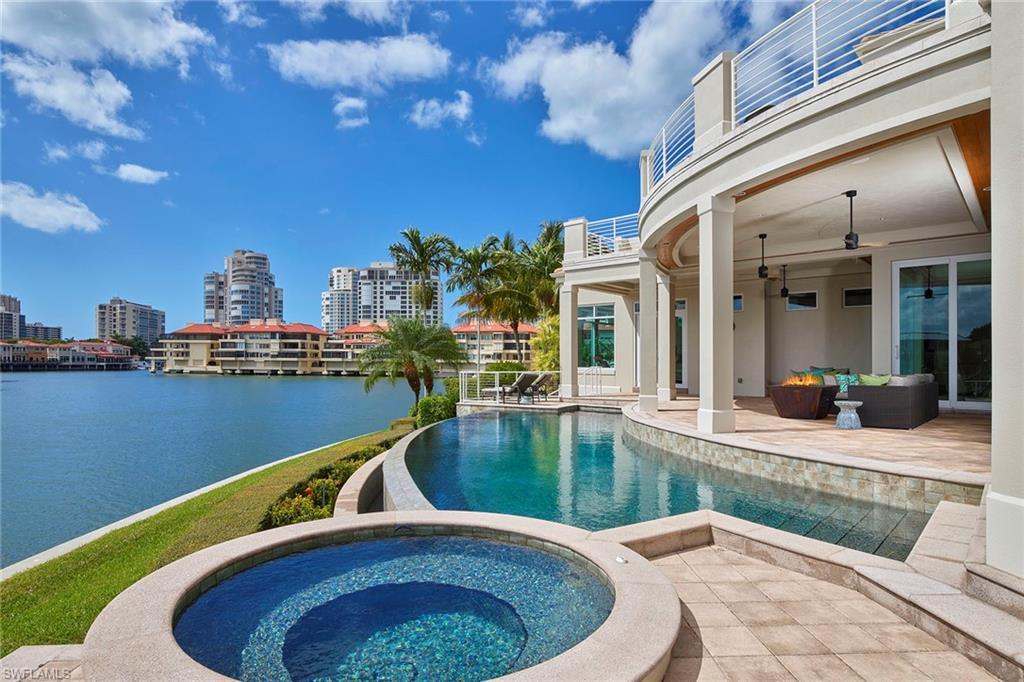 PARK SHORE - Residential