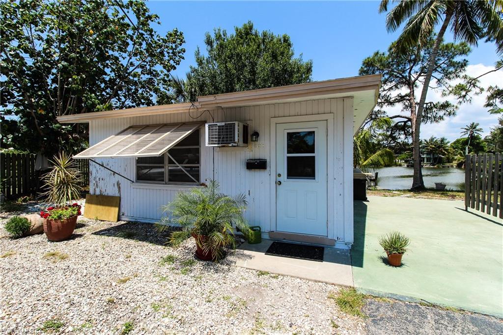 LAKE PARK - Residential