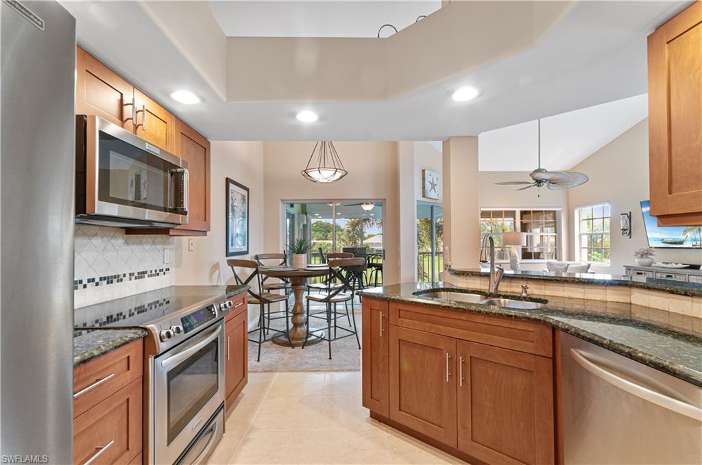 WEDGEWOOD SHERBURNE - Residential