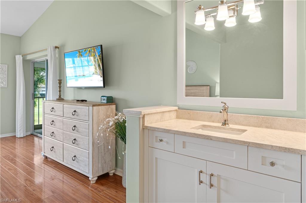 WEDGEWOOD SHERBURNE - Residential