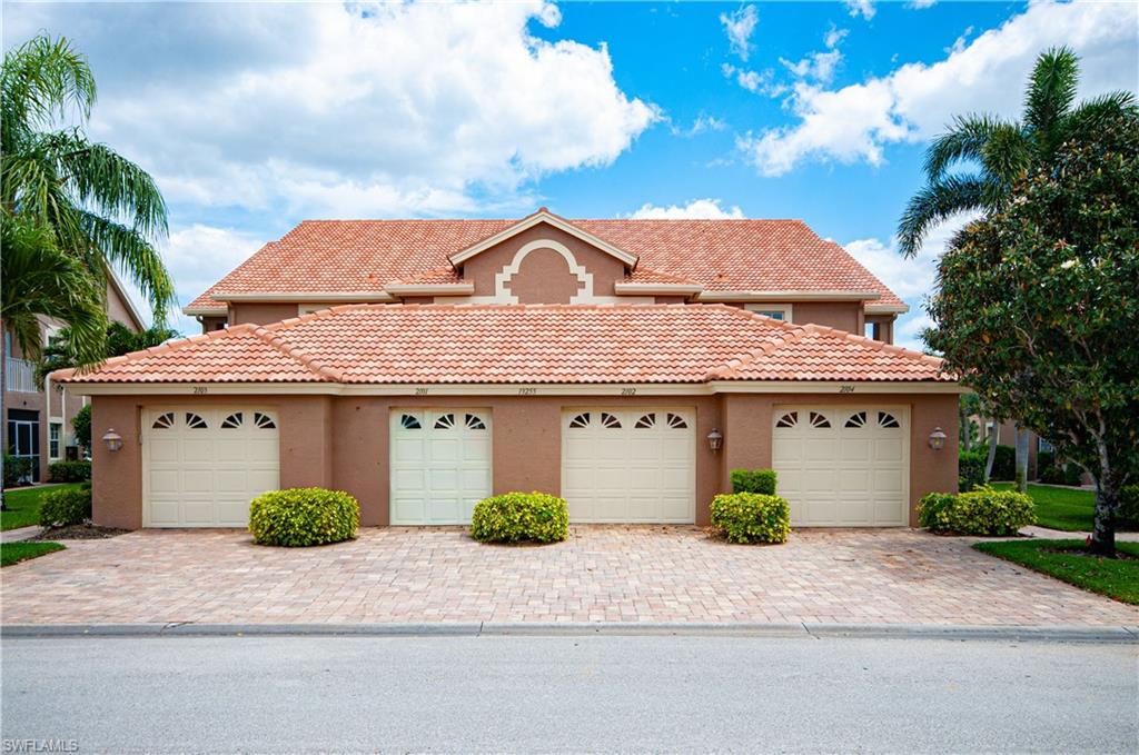 WEDGEWOOD SHERBURNE - Residential