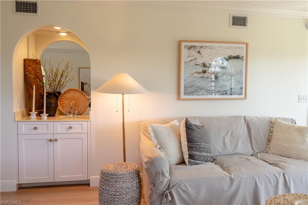 GLENEAGLES - Residential Lease