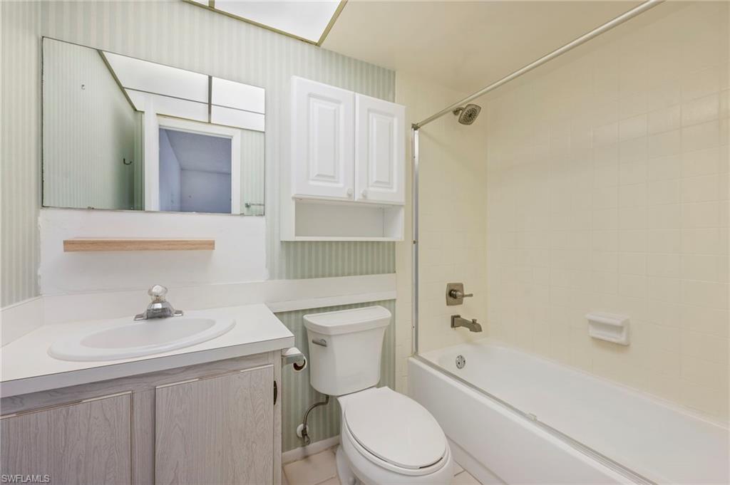 TURTLE LAKE GOLF COLONY - Residential