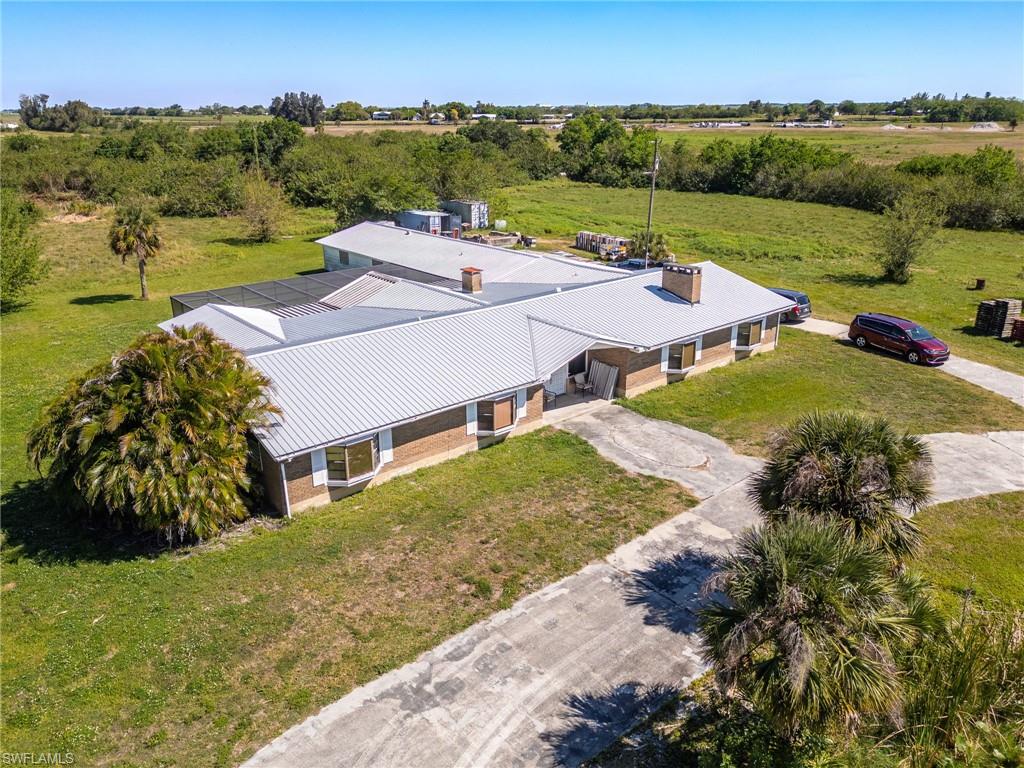 MOORE HAVEN - Residential