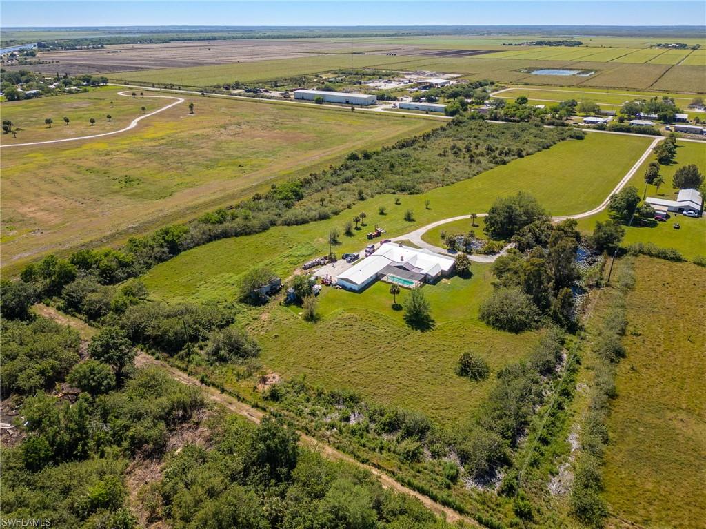 MOORE HAVEN - Residential