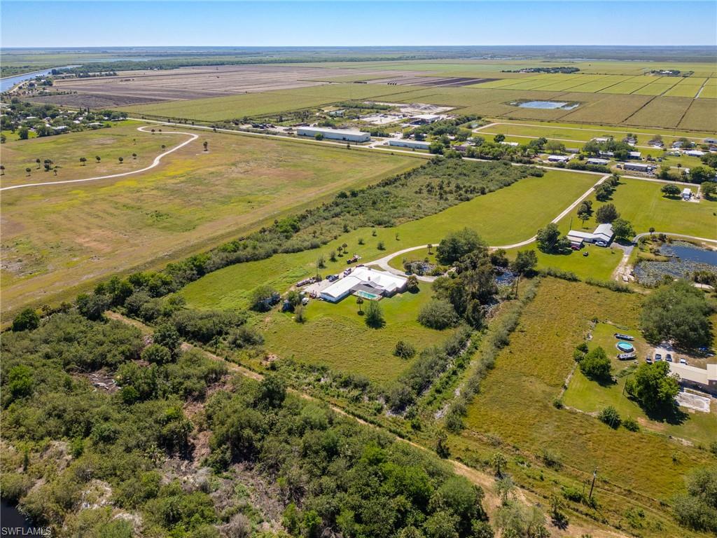 MOORE HAVEN - Residential