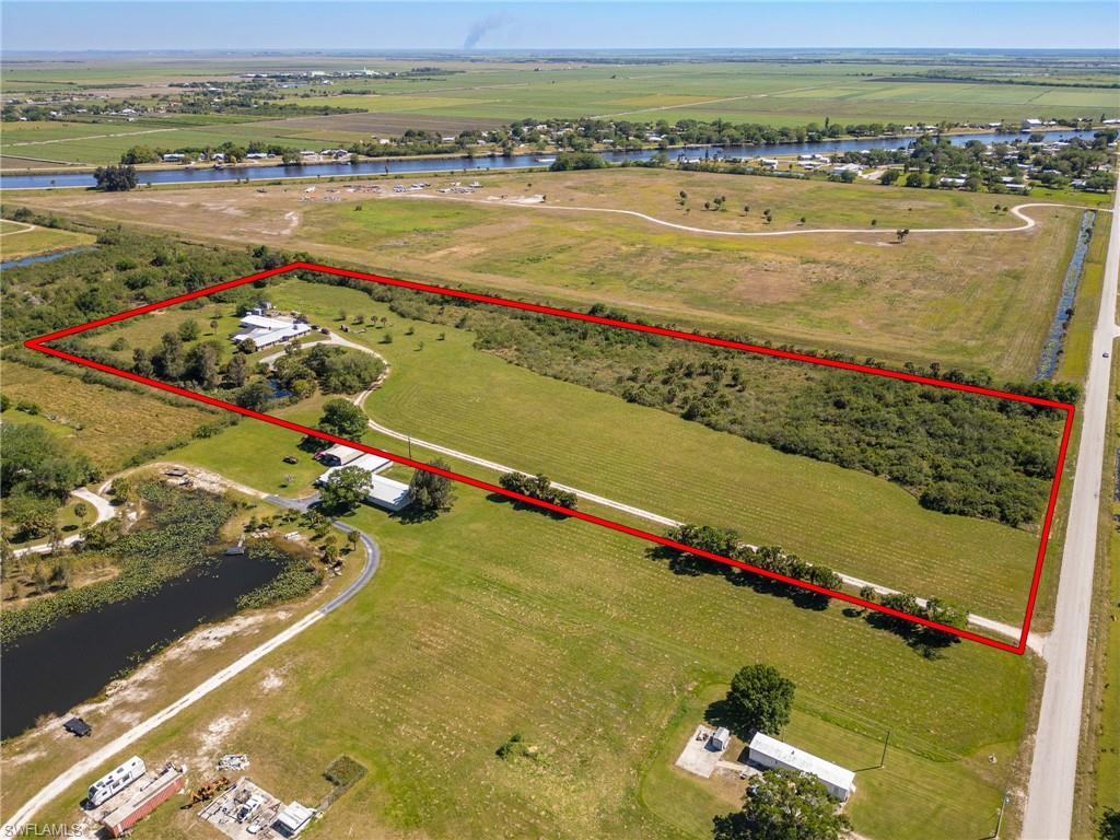 MOORE HAVEN - Residential