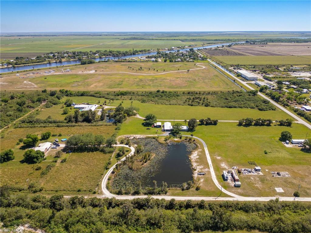 MOORE HAVEN - Residential