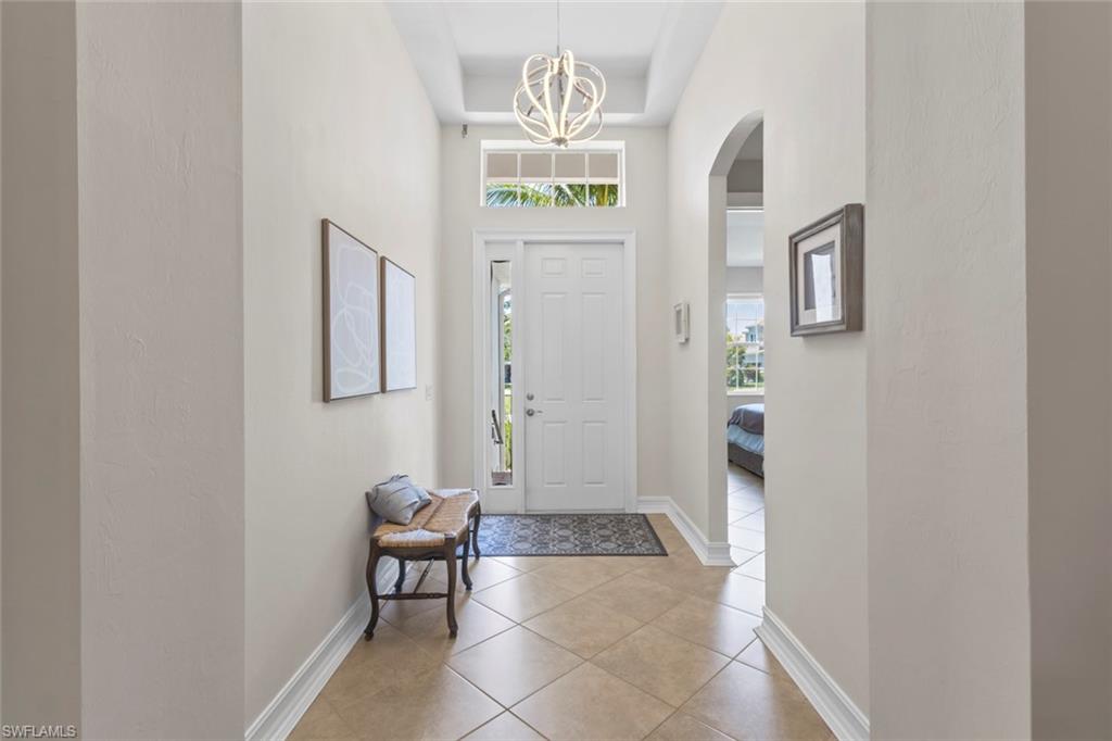 BANYAN BAY - Residential