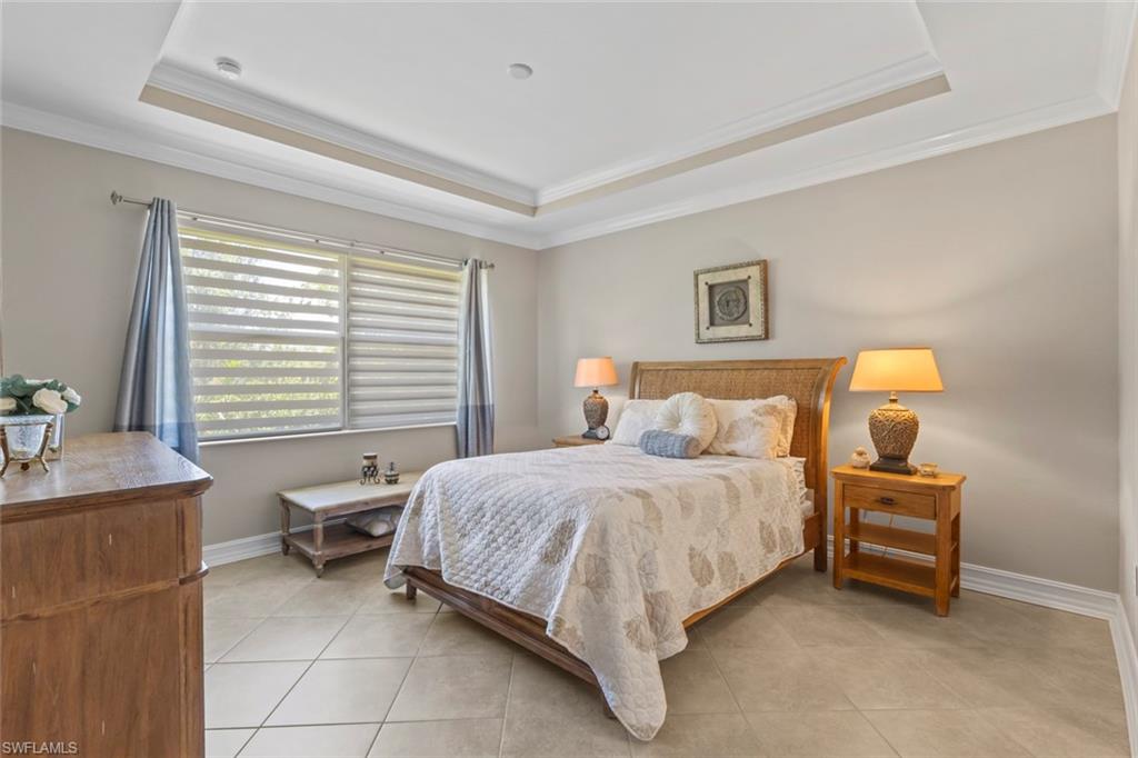 BANYAN BAY - Residential