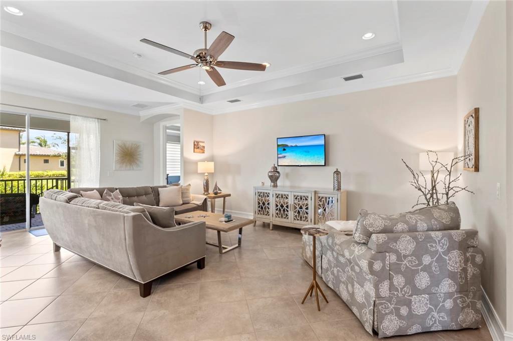 BANYAN BAY - Residential