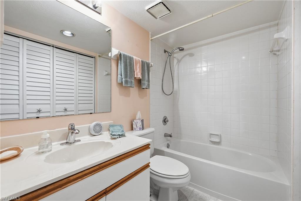 VILLAGES ON COURT SIDE - Residential