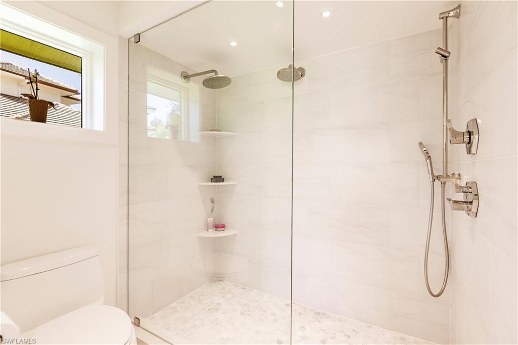 PARK SHORE - Residential