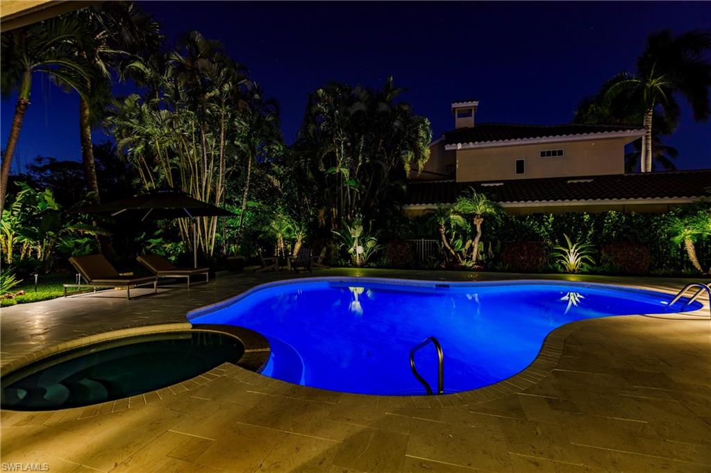 PARK SHORE - Residential