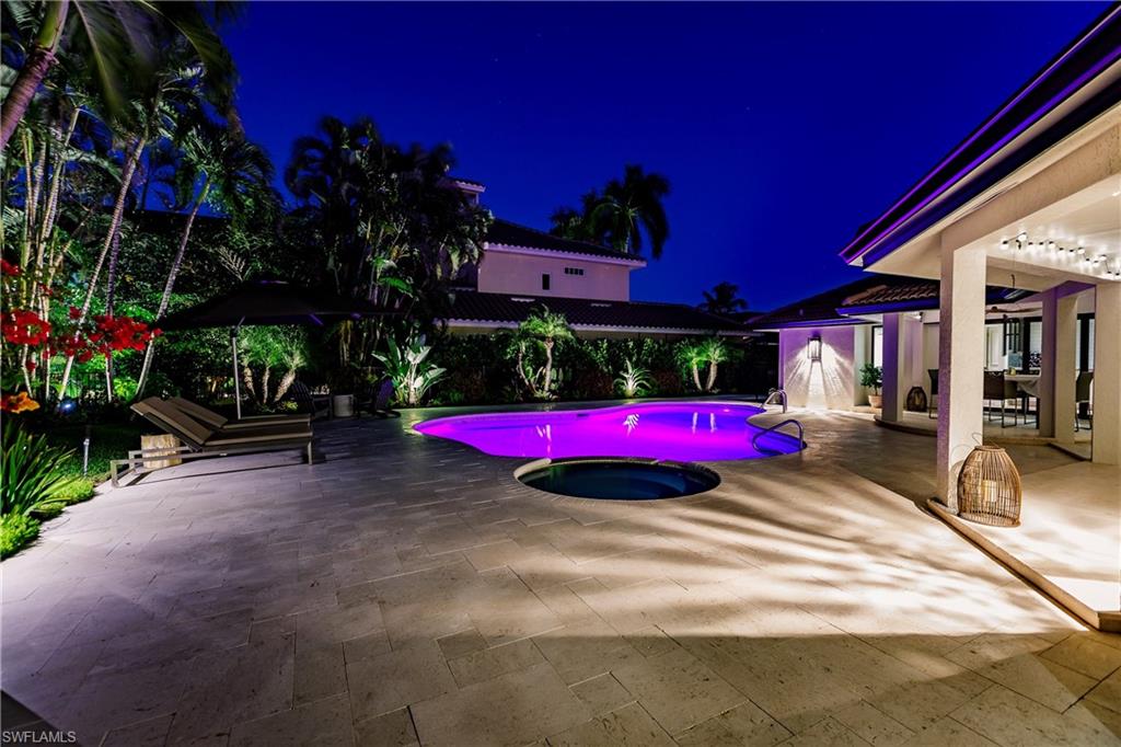 PARK SHORE - Residential