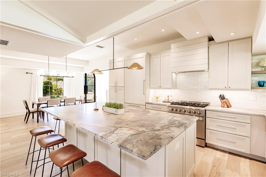 PARK SHORE - Residential