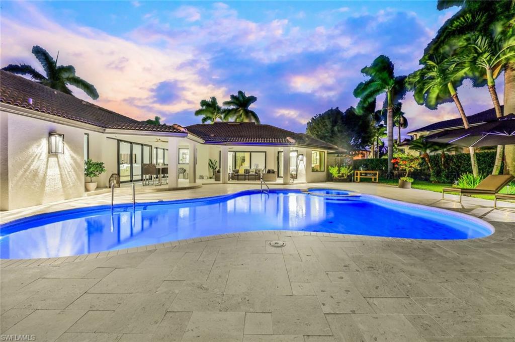 PARK SHORE - Residential