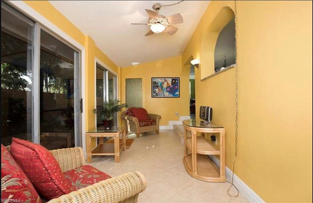 NAPLES PARK - Residential