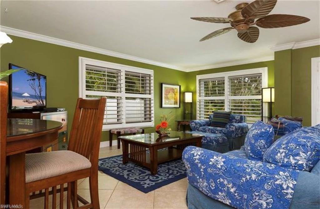 NAPLES PARK - Residential