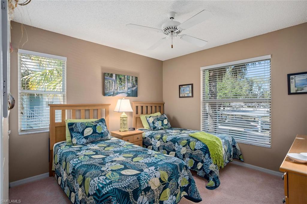 PIPERS POINTE - Residential