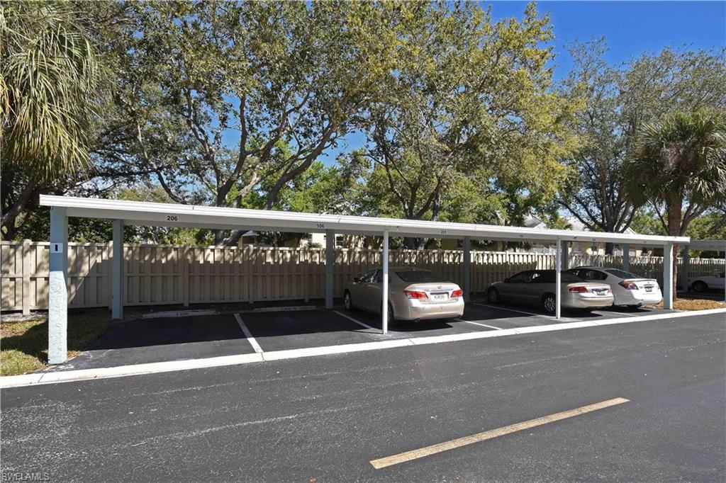 PIPERS POINTE - Residential