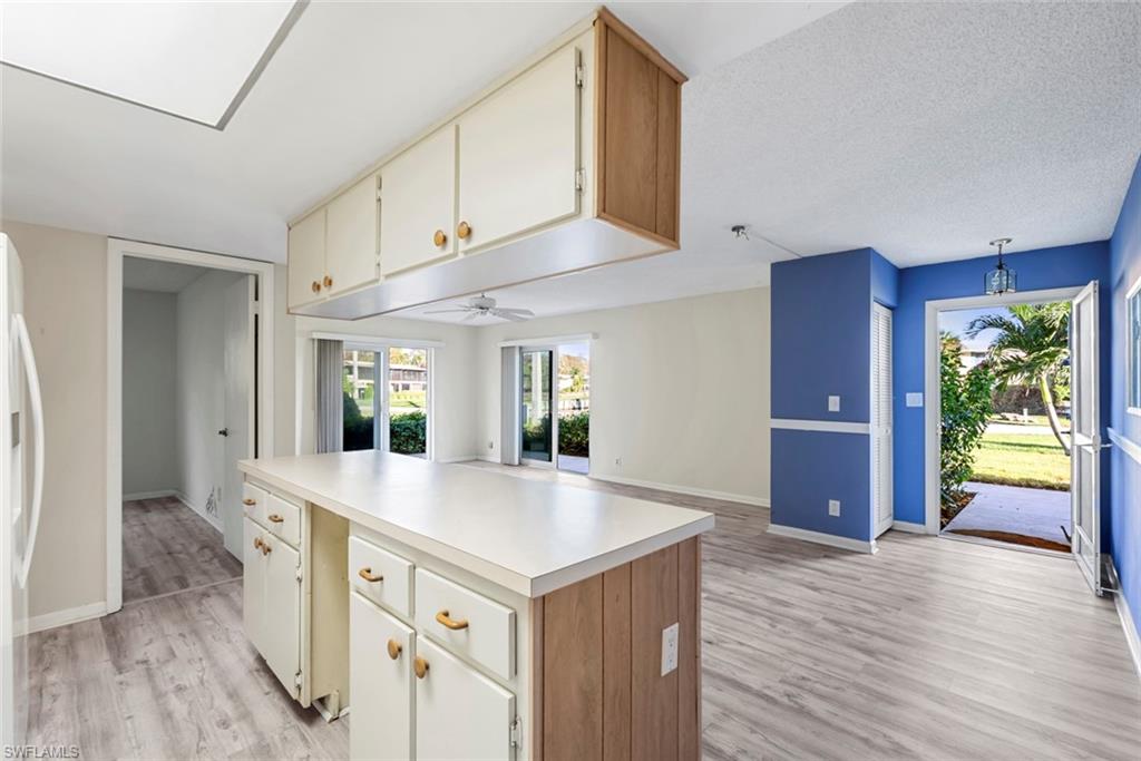 GLADES COUNTRY CLUB - Residential