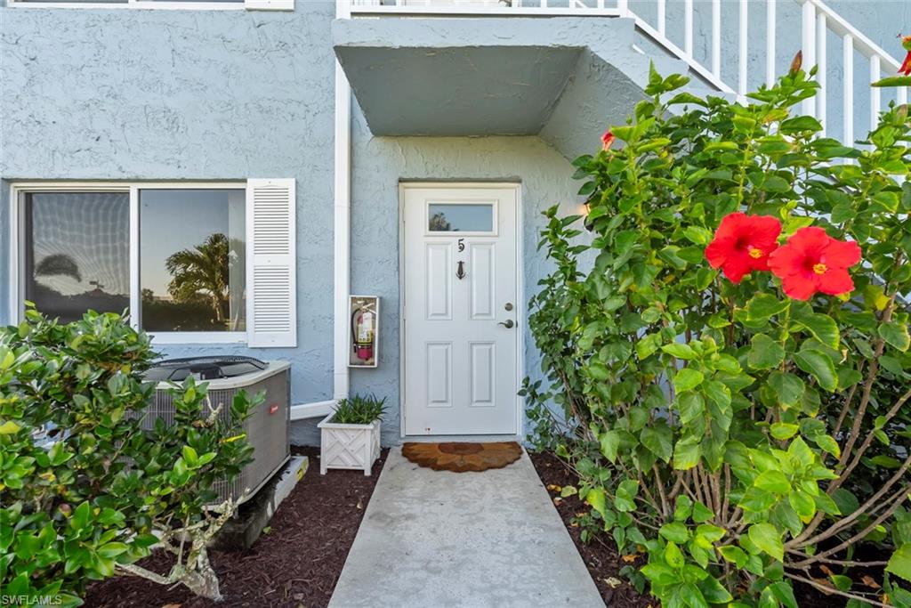 GLADES COUNTRY CLUB - Residential