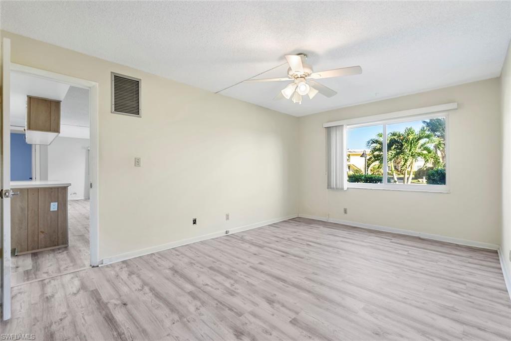 GLADES COUNTRY CLUB - Residential