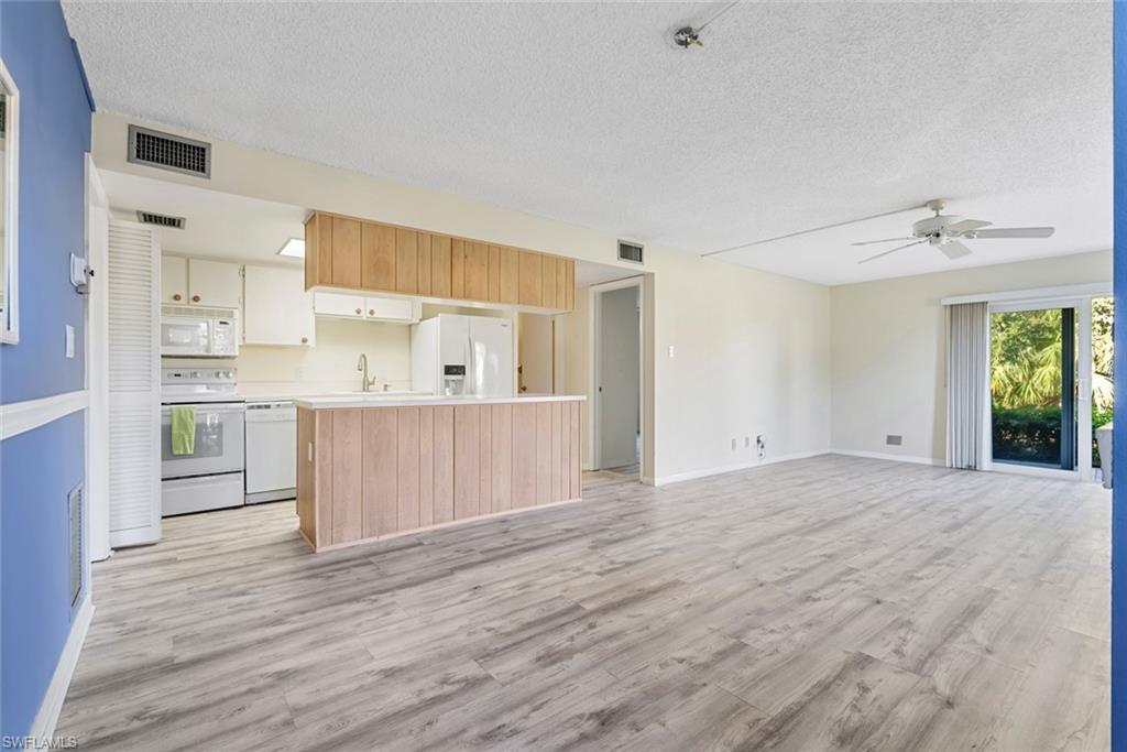 GLADES COUNTRY CLUB - Residential