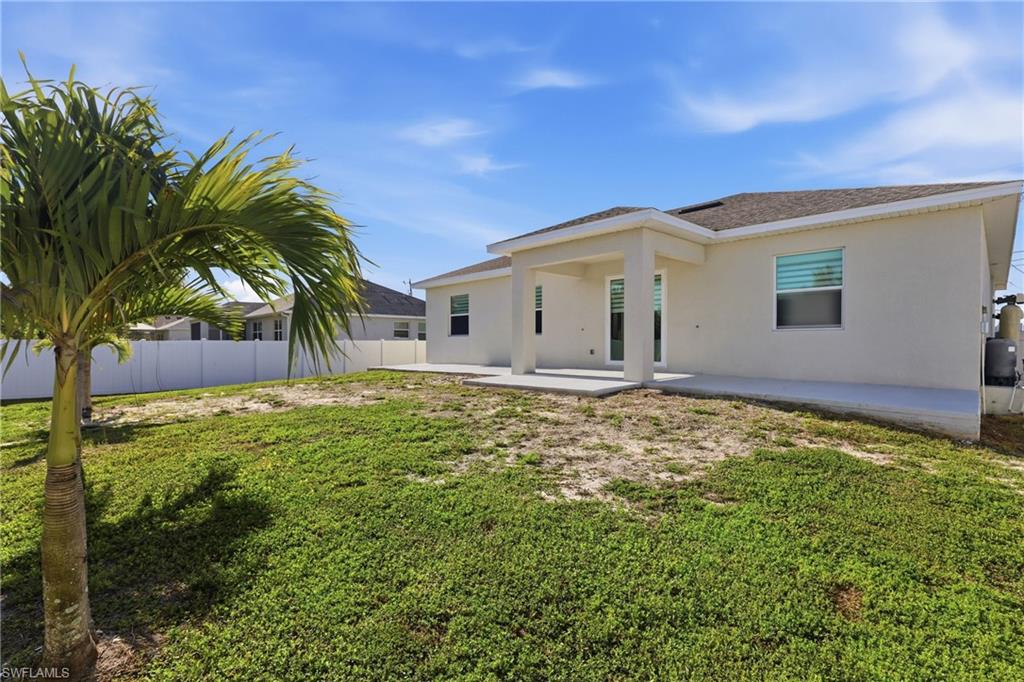 CAPE CORAL - Residential