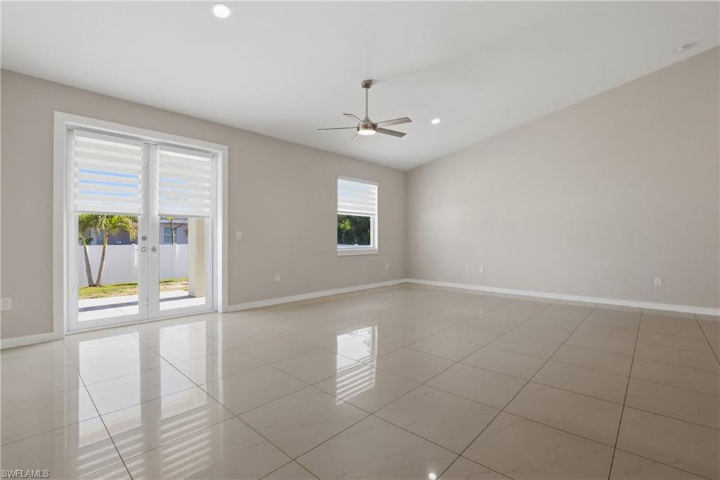 CAPE CORAL - Residential
