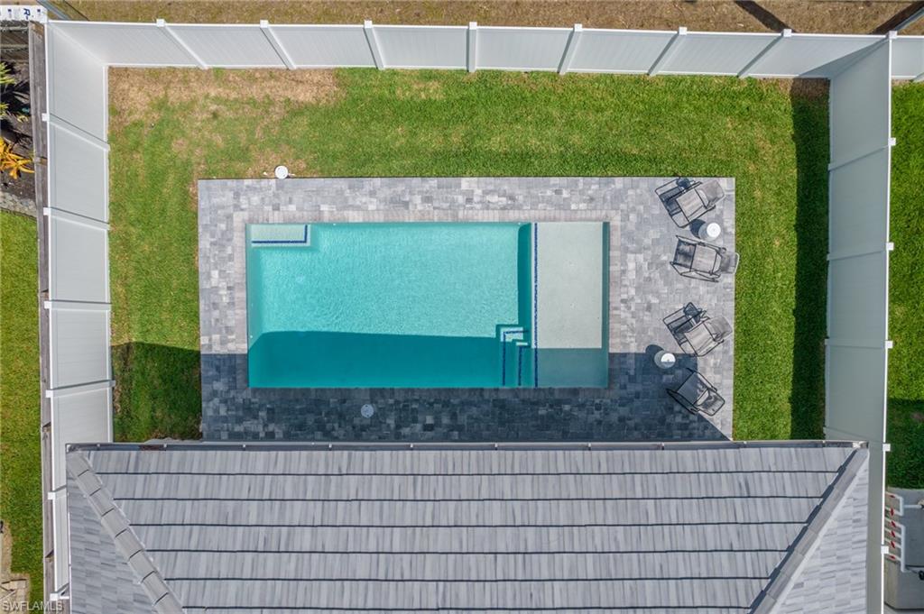 NAPLES PARK - Residential